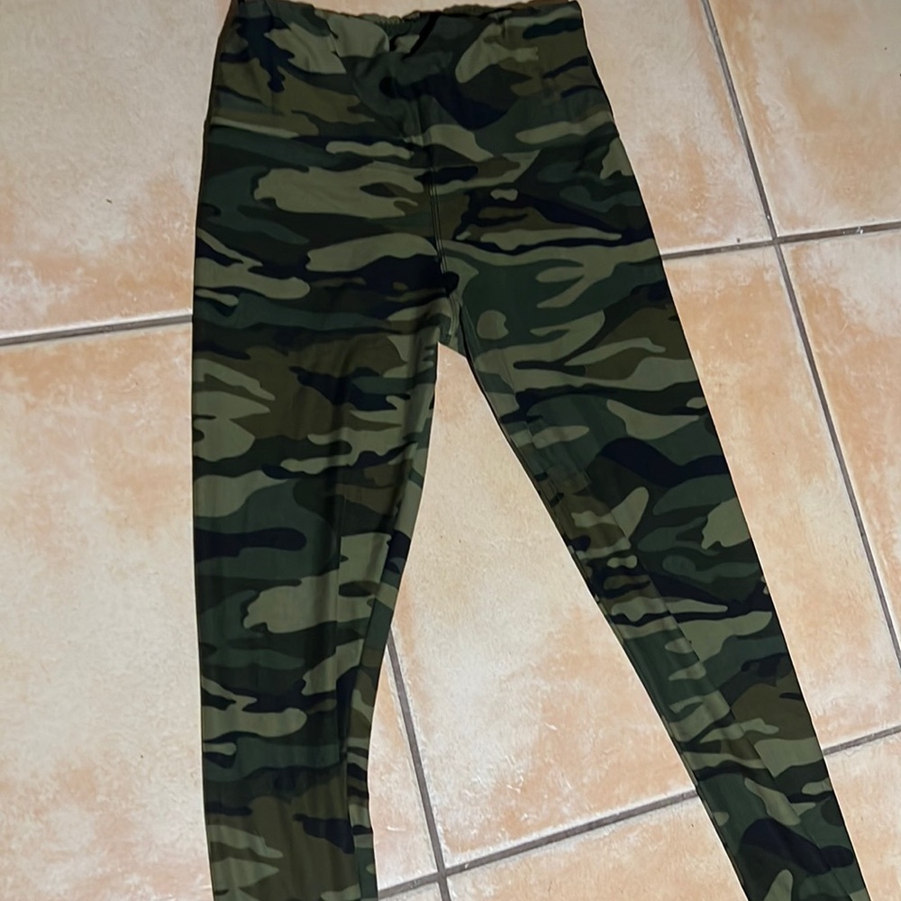 Casual pants for women ,almost new with without tag.z:one size